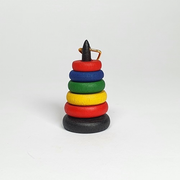 Spielzeug Turm mit Ringen