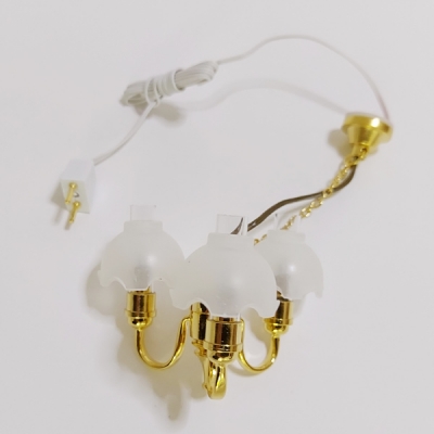 12V Deckenlampe mit Schirmchen 3-armig