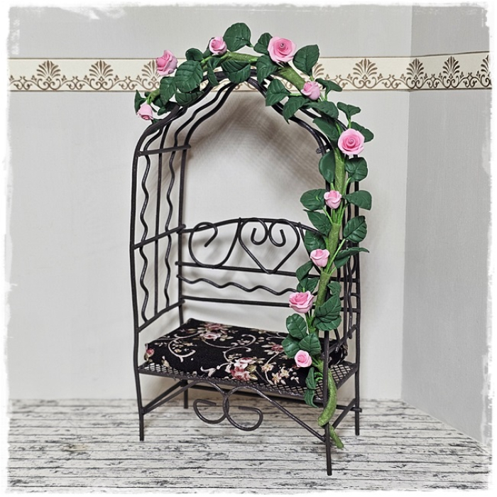 Reutter Porcelain Gartenbank Metall Rosenbogen