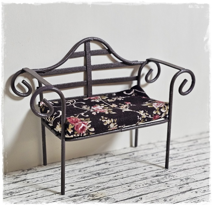 Reutter Porcelain Gartenbank Bench