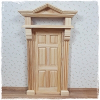 Entrance door / gnome door